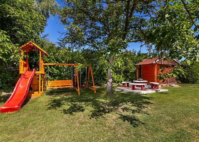 In 19529 בית נופש Balatonkeresztúr