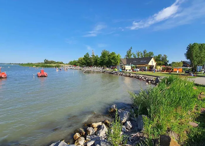 In 19529 Balatonkeresztúr