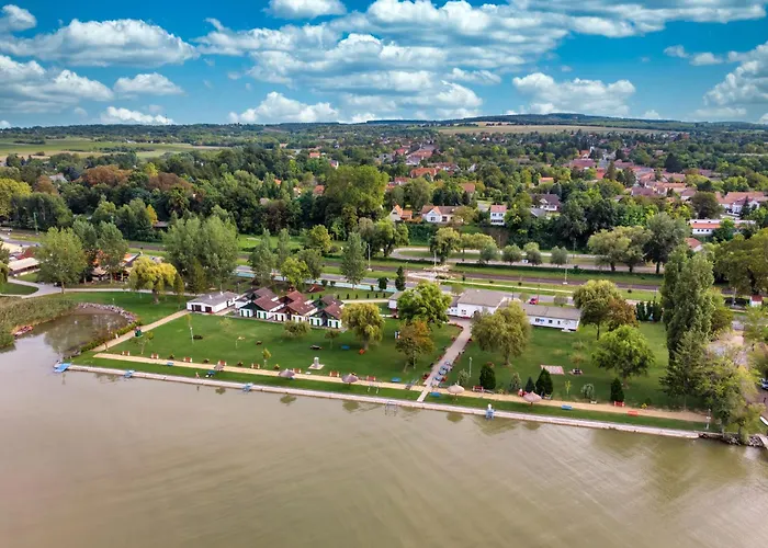 In 19529 בית נופש Balatonkeresztúr